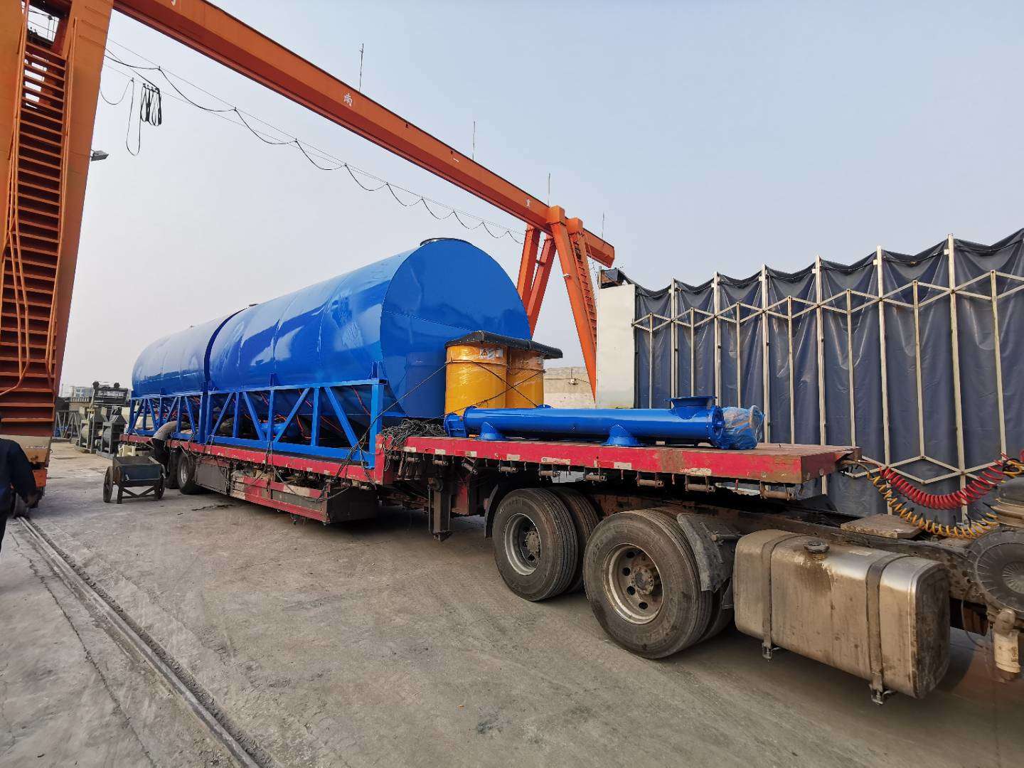 輝宏水泥倉 輝宏水泥倉